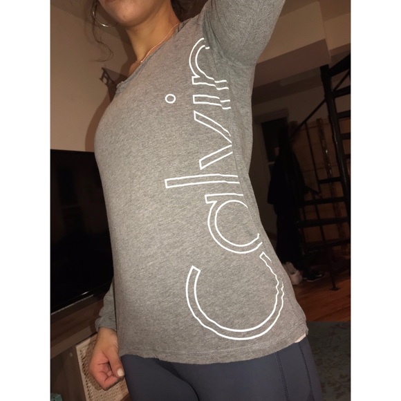 CALVIN KLEIN HOODED LONG SLEEVE TOP - Picture 1 of 4